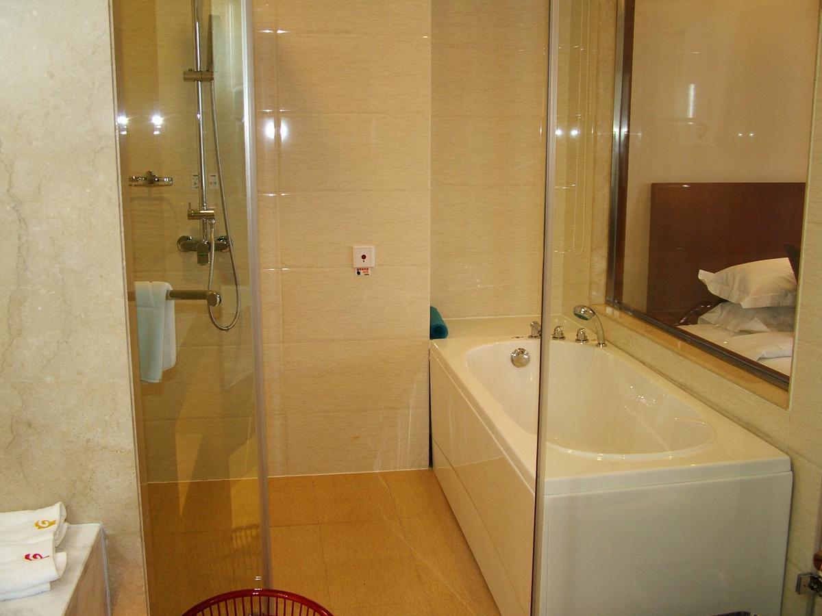 Fuxing Oriental Boutique Hotel Chifeng Room photo